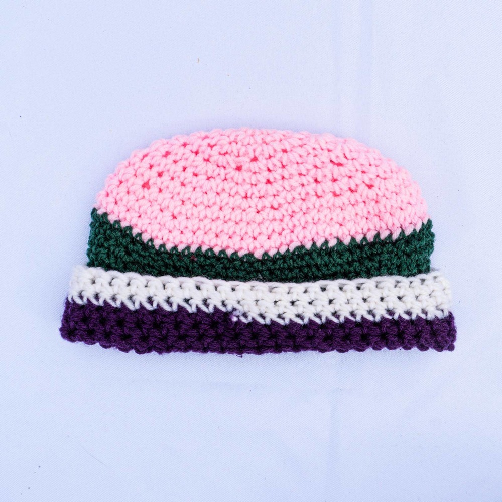 VINTAGE HANDMADE CROCHET KNITTED TOQUE STRIPED CROWN BEANIE CAP HAT NEW